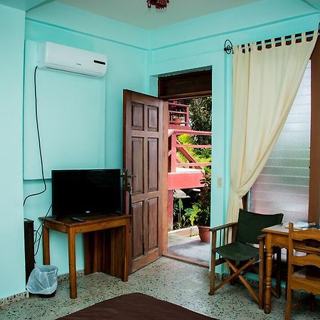 Hotel Maya Vista Tela Dış mekan fotoğraf