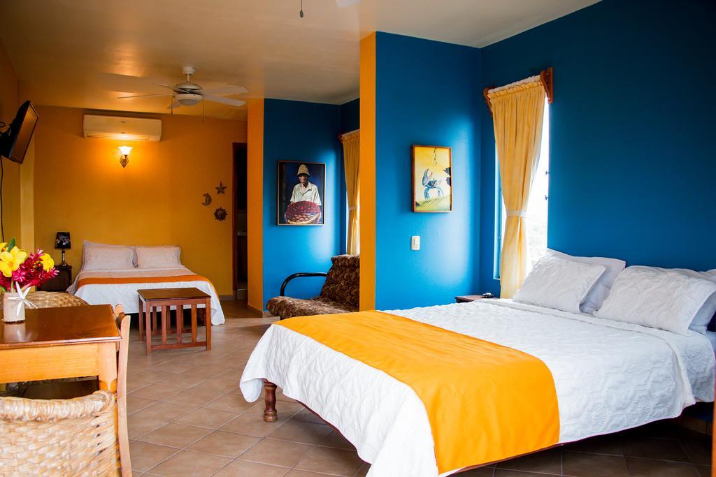 Hotel Maya Vista Tela Dış mekan fotoğraf
